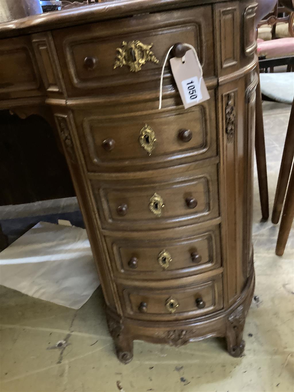 A French walnut kneehole dressing table, width 130cm, depth 58cm, height 78cm